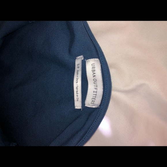 Urban Outfitters navy blue halter top - Picture 4 of 4